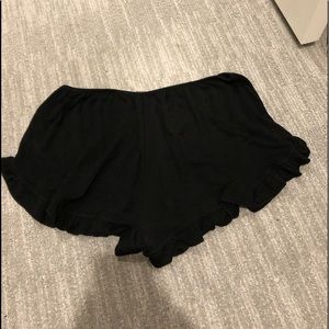 Brandy Melville Shorts - Black Brandy Melville Shorts Brandy Melville Shorts - Black Brandy Melville Shorts